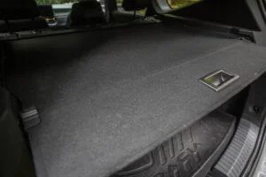 dacia bigster 2026 4x4 wnetrze butla bagaznik 9 Testy
