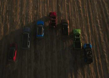 Jeep® brand declares, “This is Jeep Country,” in new advertising campaign.