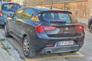 Koncern Stellantis jest tu bardzo mocny Grupa Renault tez ma duze udzialy. Sycylia 2026 087 Wiadomości