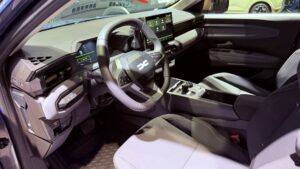 Nowa Dacia Striker Paris Motor Show 2026 11 Wiadomości