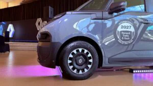 Nowy Renault Trafic E-Tech