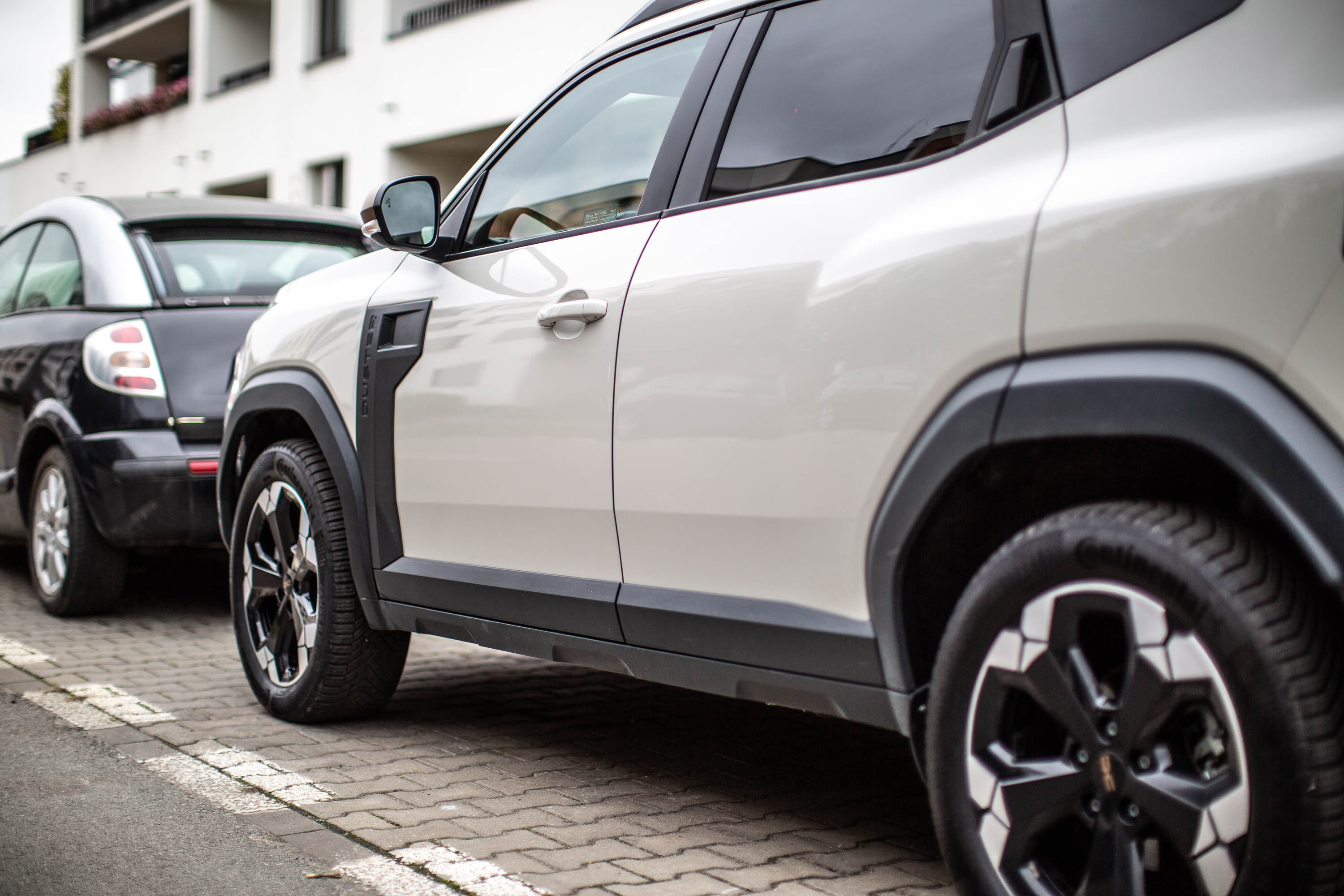 dacia duster tribrid 2026 10 Testy