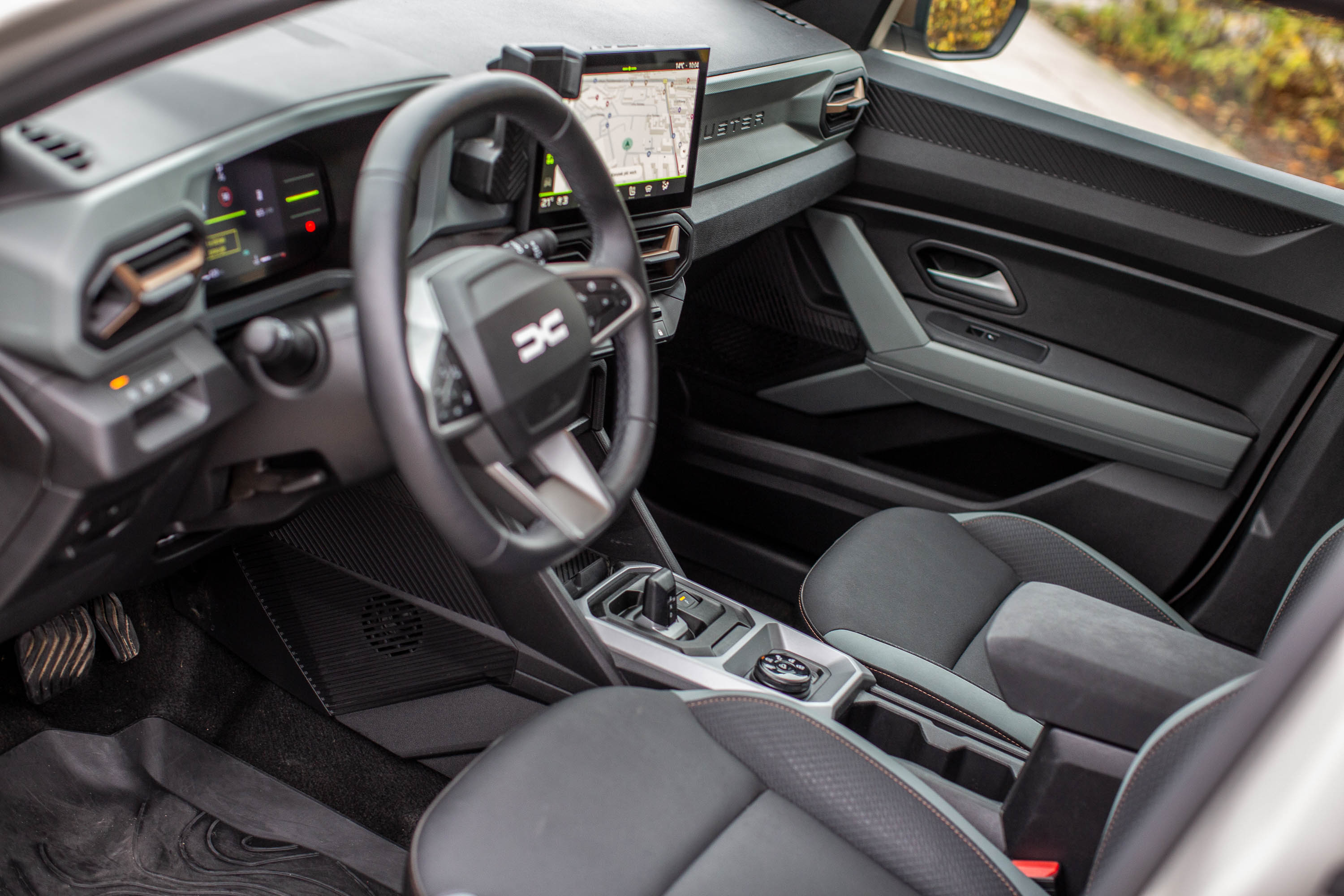 dacia duster tribrid 2026 3 Testy