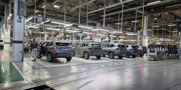 dacia fabryka mioveni 1 Wiadomości