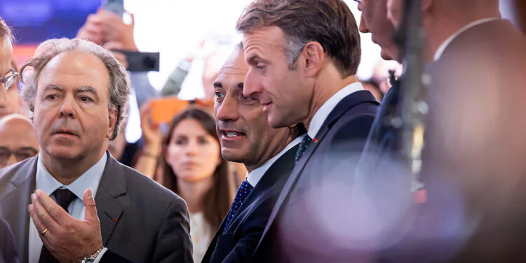 emmanuel macron Wiadomości