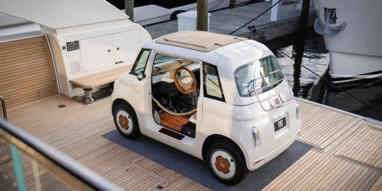 FIAT unveiled a special one-of-its-kind Fiat Topolino designed in collaboration with Italian yacht maker Sanlorenzo.