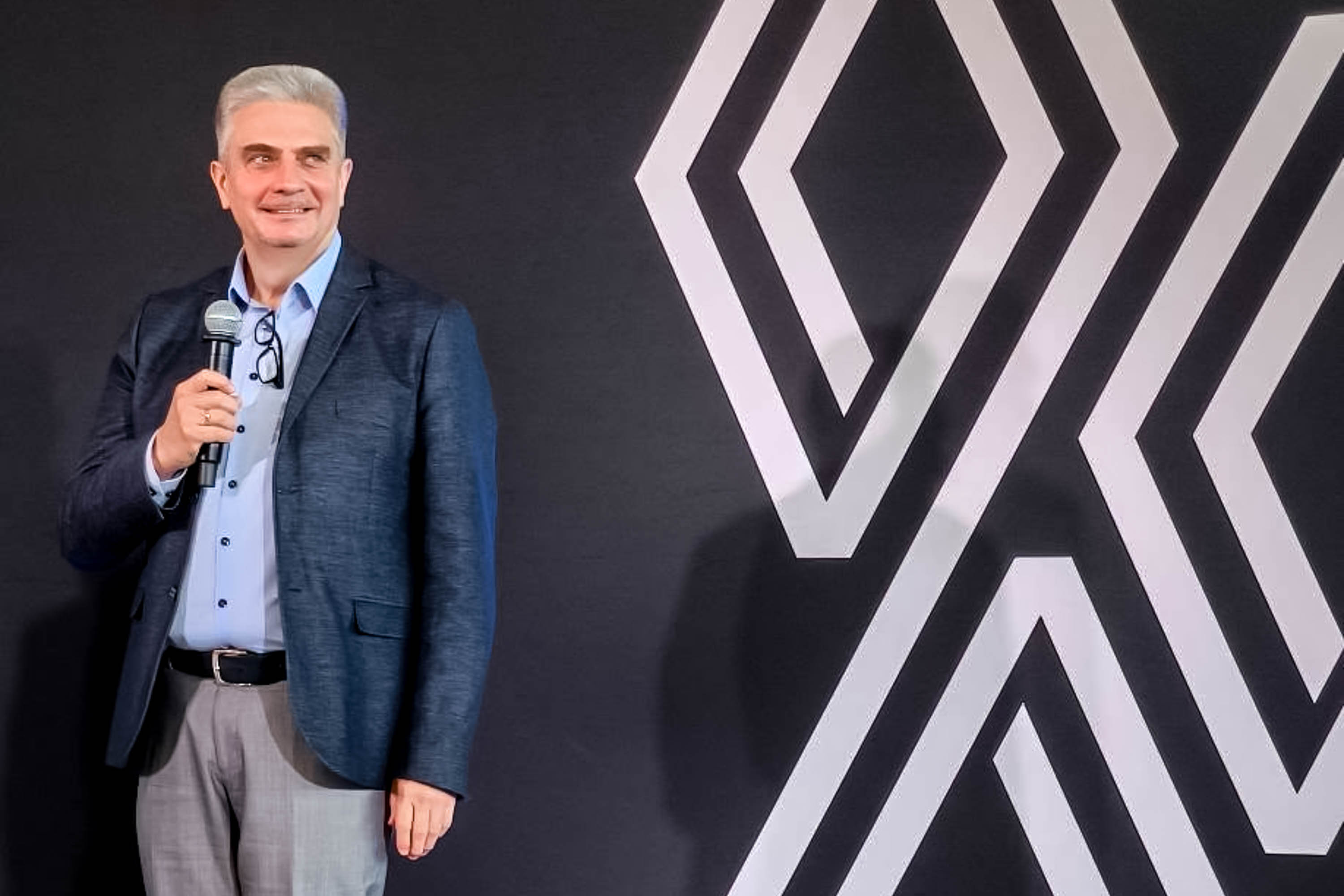 Janusz Chodyła - Renault Polska